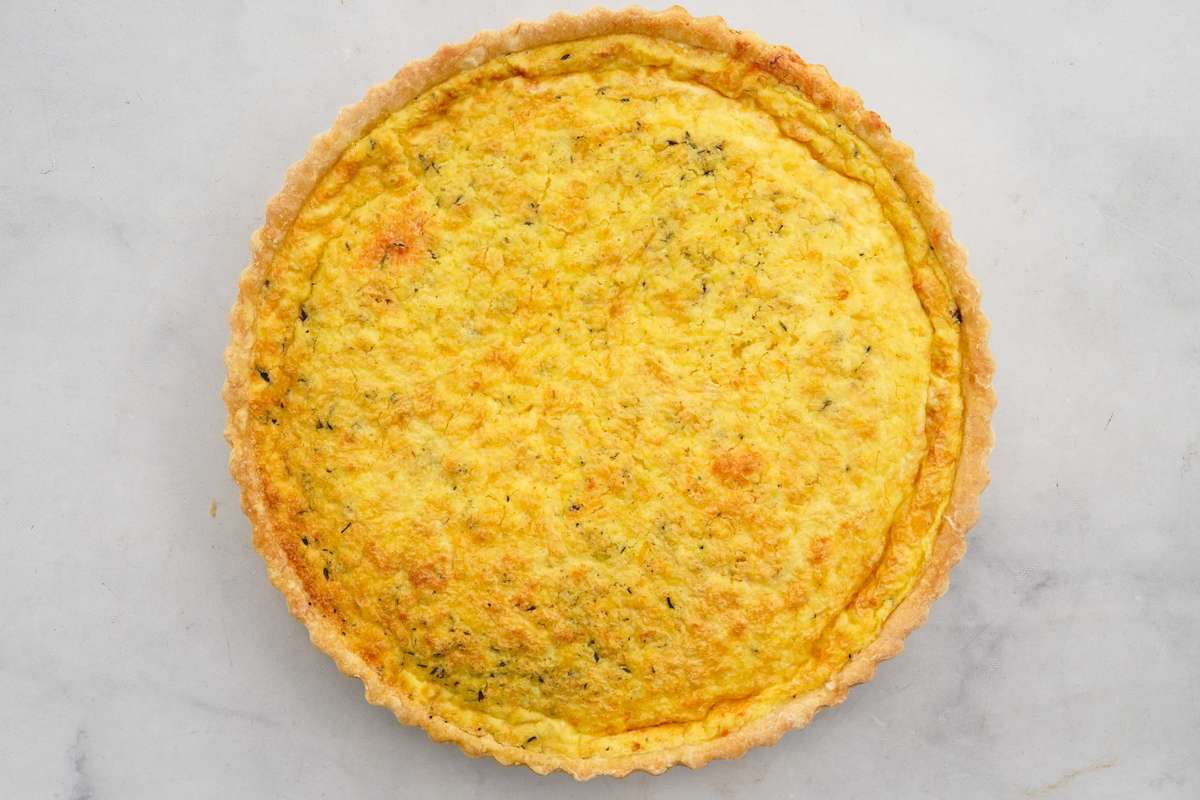 Buy Broccoli, Onion & Cheddar Quiche For Delivery Near You Farm To People