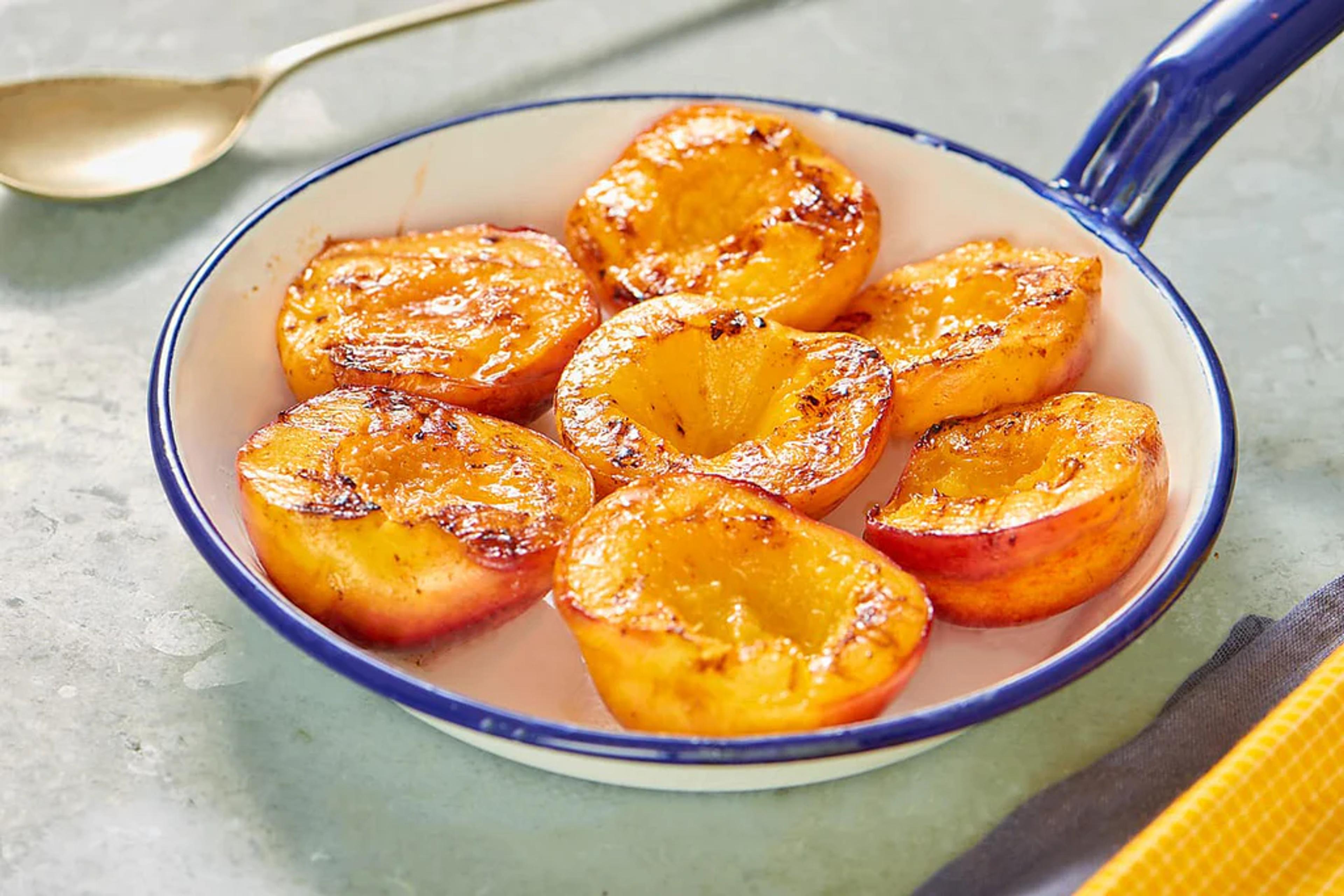 Grilled Summer Peaches
