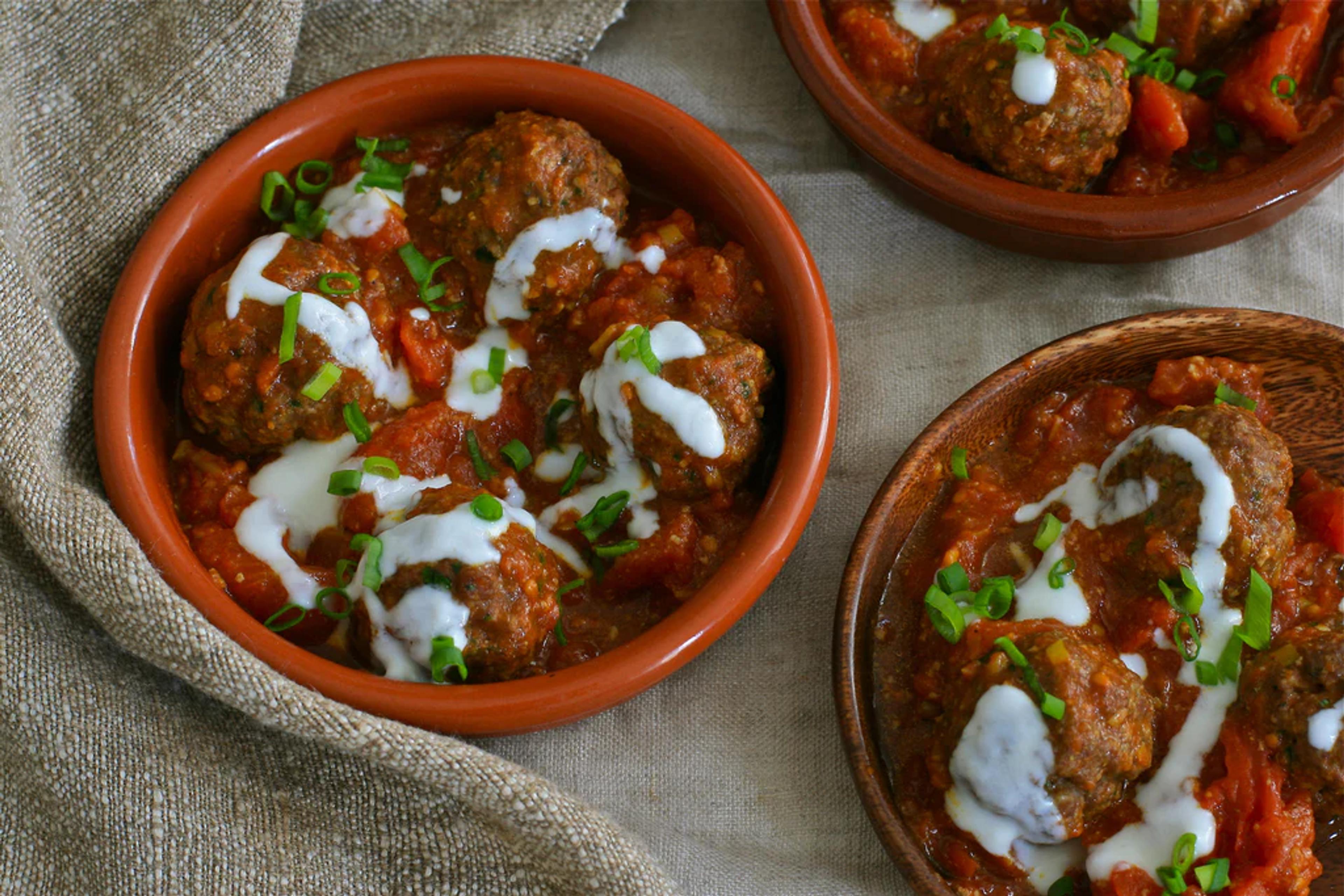 Meatballs with Tomato Sauce