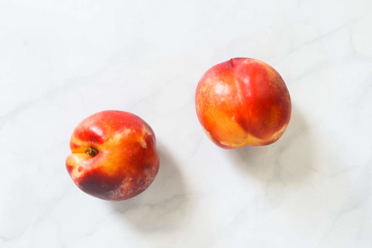 Buy Yellow Nectarines For Delivery Near You Farm To People