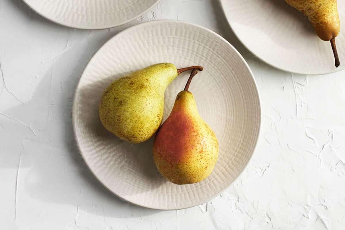 Buy Warren Pears For Delivery Near You Farm To People