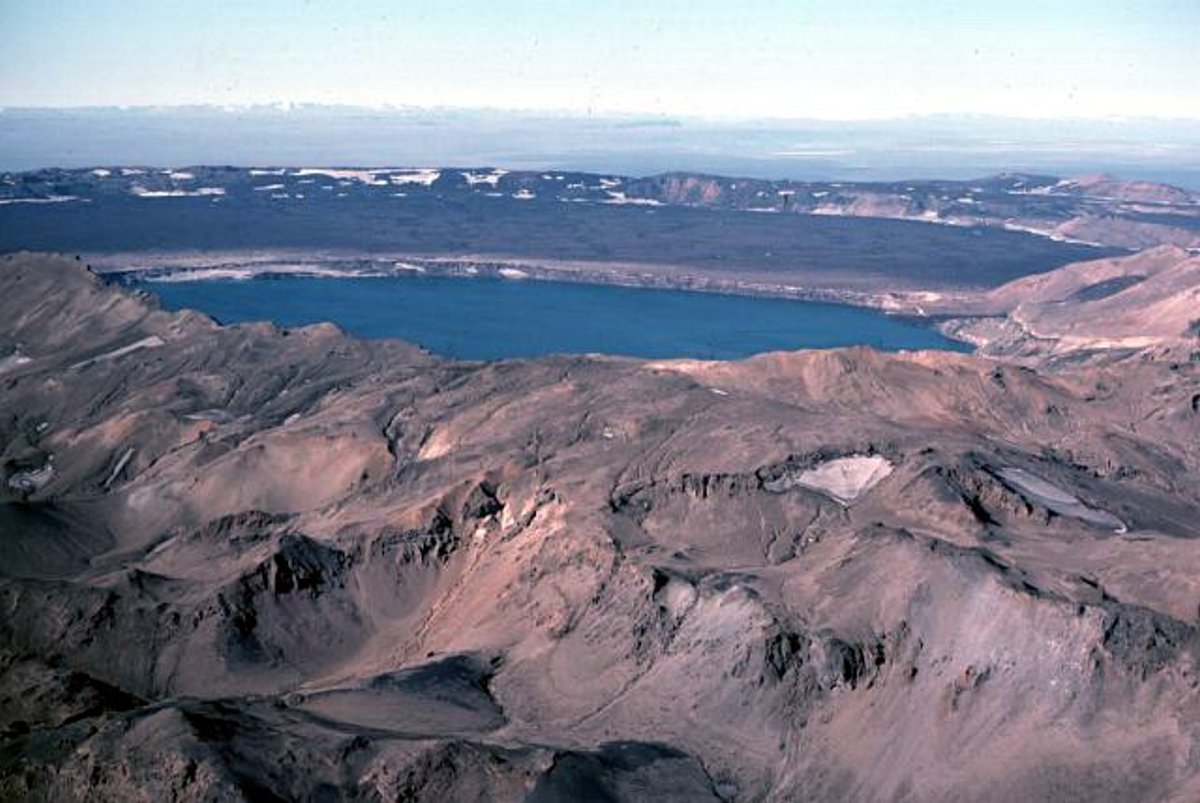 Askja Vikraborgir Trail