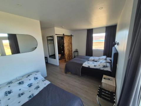 Vestmannsvatn Guesthouse