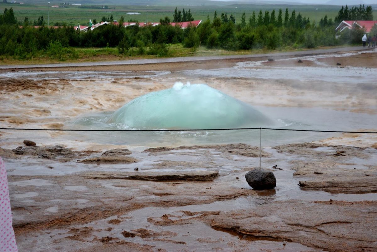 Área Geotérmica de Geysir in south-iceland — photo 7