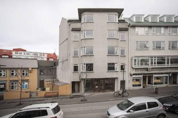 Ava Apartments