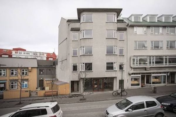 Ava Apartments