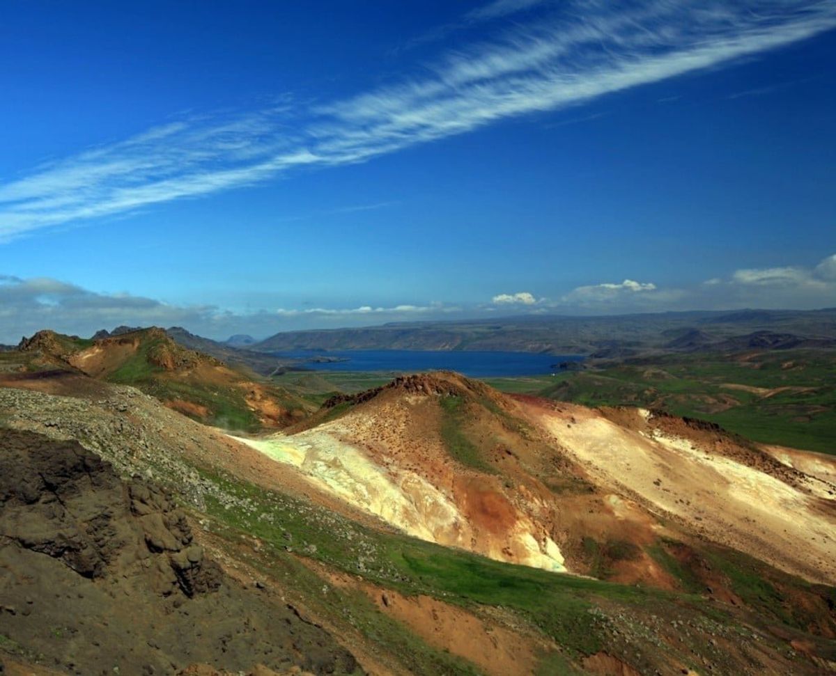 Sveifluháls in reykjanes