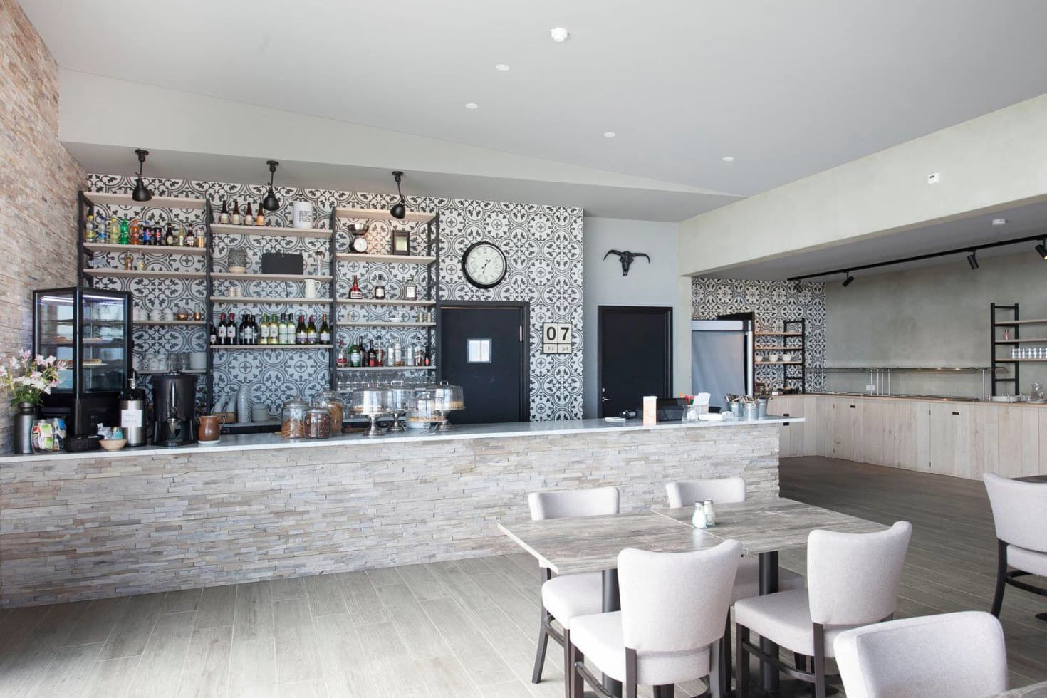 Snjofell Restaurant - Reykjavik