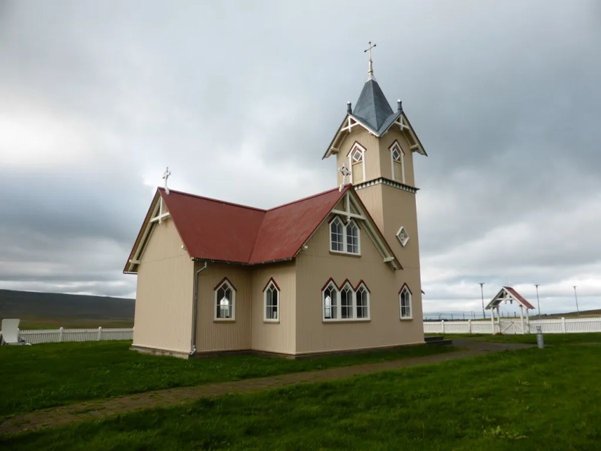 Hjarðarholt in west-iceland
