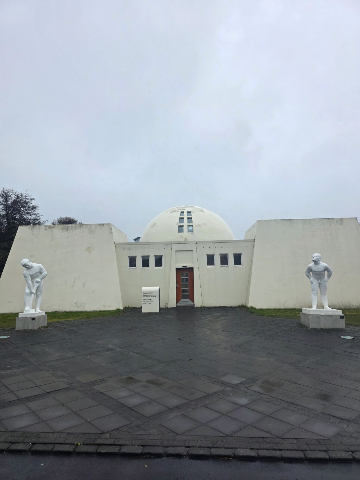 Ásmundarsafn — Ásmundur Sveinsson Sculpture Museum