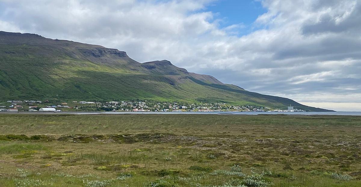 Kolfreyjustaðarkirkja