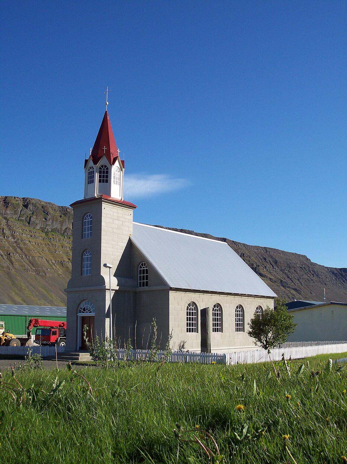 Stóra-Laugardalskirkja
