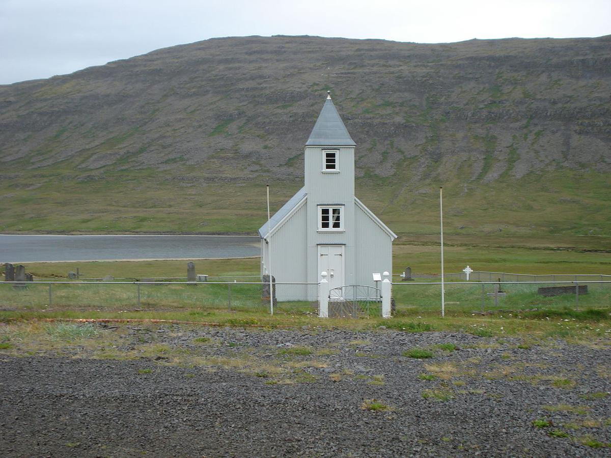 Bænhús í Furufirði