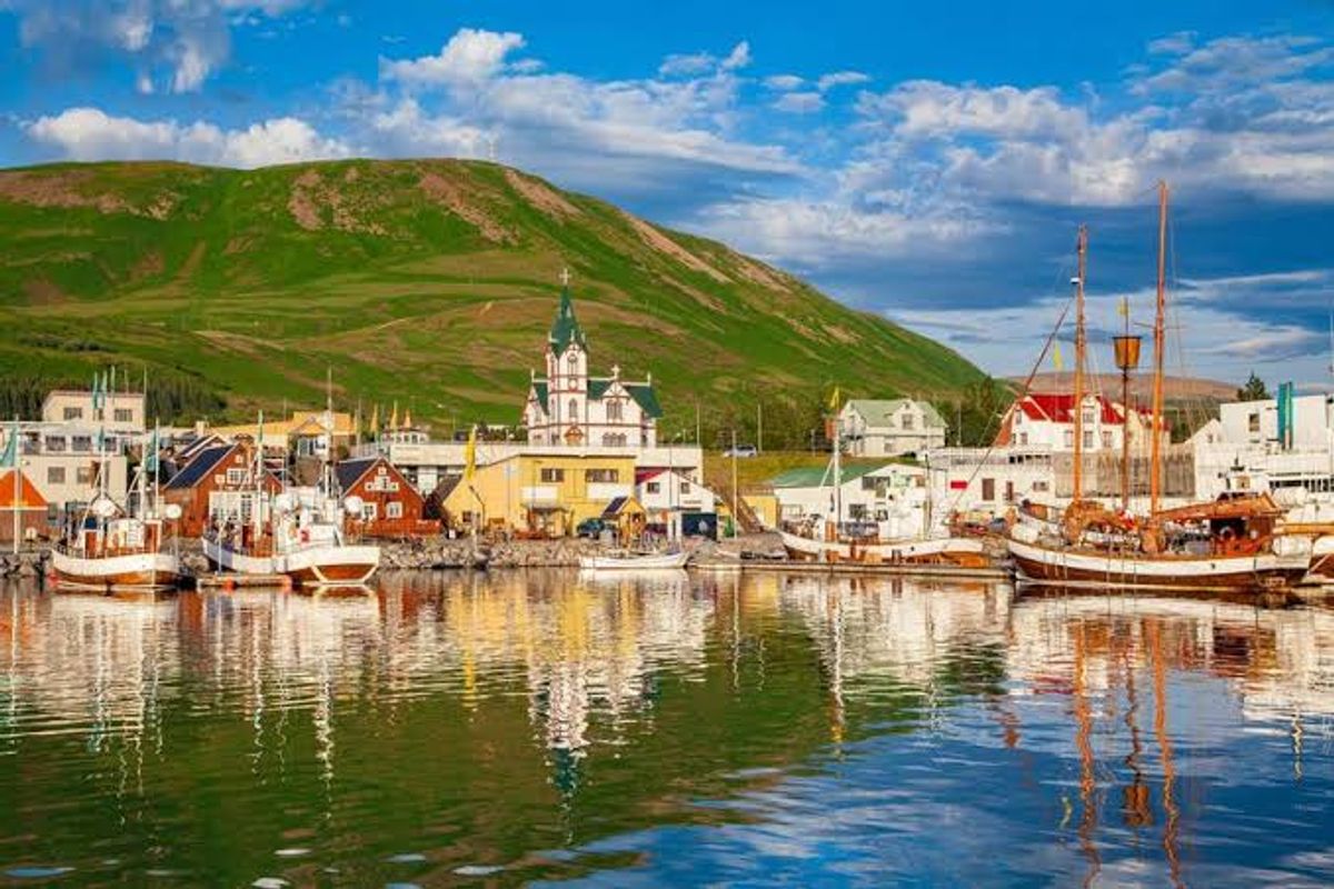 Húsavíkurhöfn in north-iceland — photo 1
