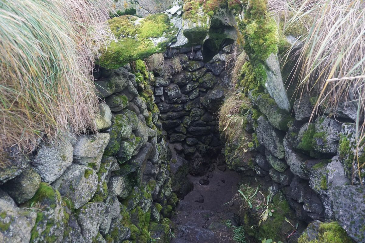 Írskrabrunnur (Well of the Irish) in snaefellsnes — photo 4