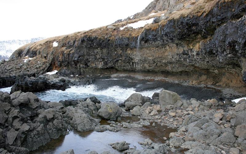 Páskahellir