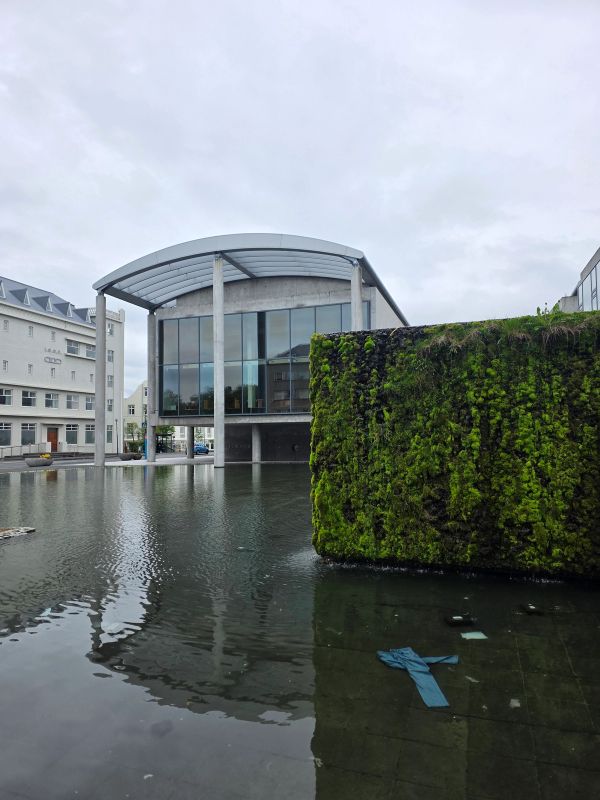 Ráðhús Reykjavíkur (City Hall)