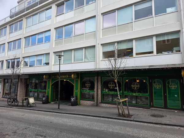 The Irishman Pub