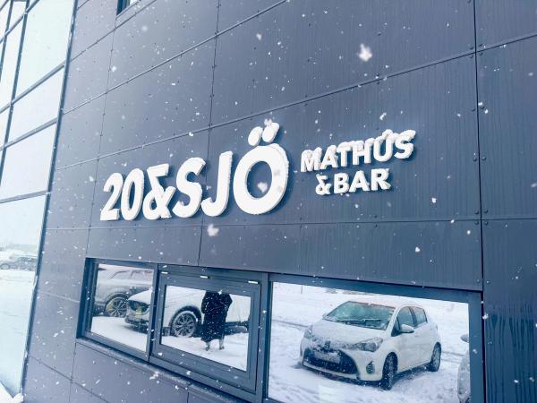27 Mathús & Bar
