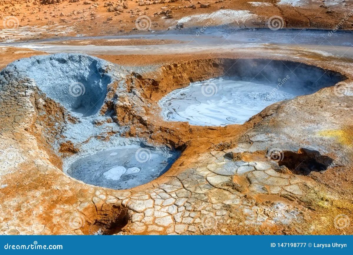 Námafjall Geothermal Ridge in north-iceland — photo 4