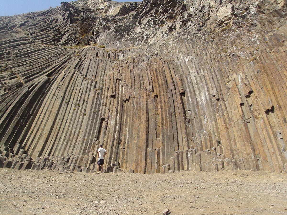 Kirkjugólf Basalt Columns