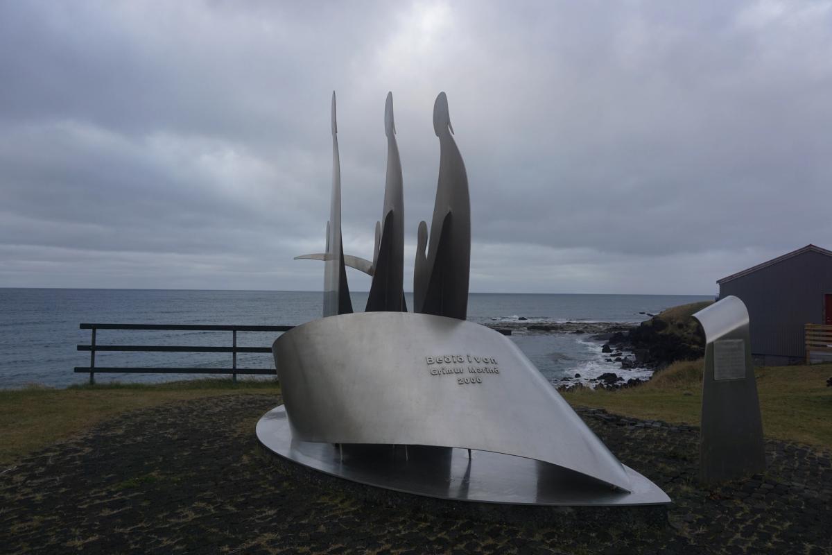 Beðið í von in west-iceland
