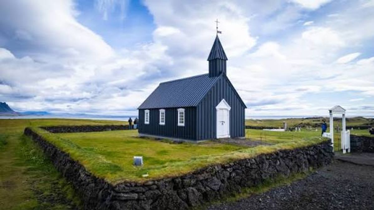 Búðir in snaefellsnes — photo 3