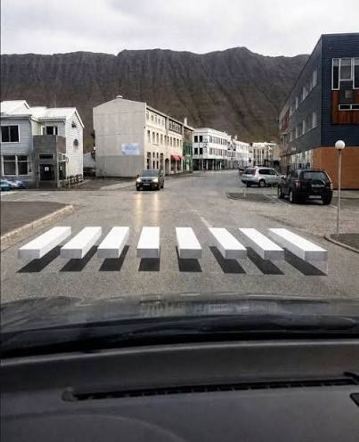 3D人行横道 in westfjords — photo 1