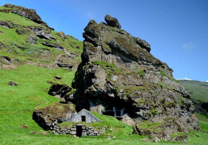 Rútshellir