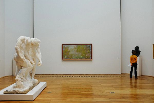 I8 Gallery