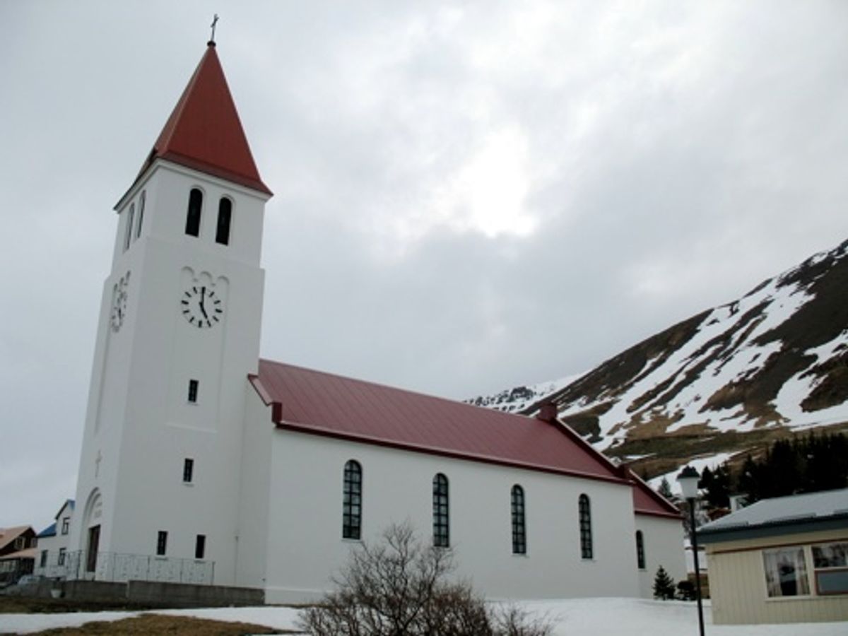 锡格吕菲厄泽教堂 in north-iceland — photo 2