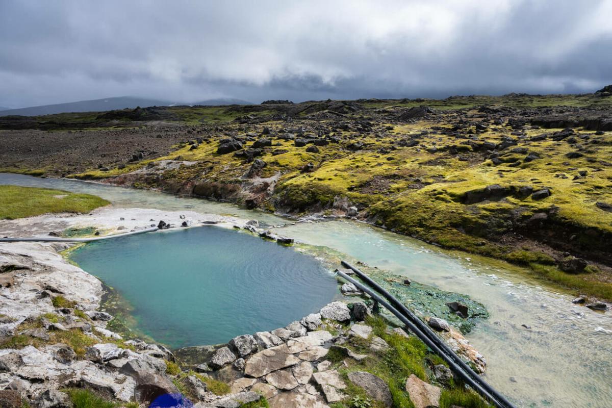 Grettislaug Hot Pots (Hveravellir)