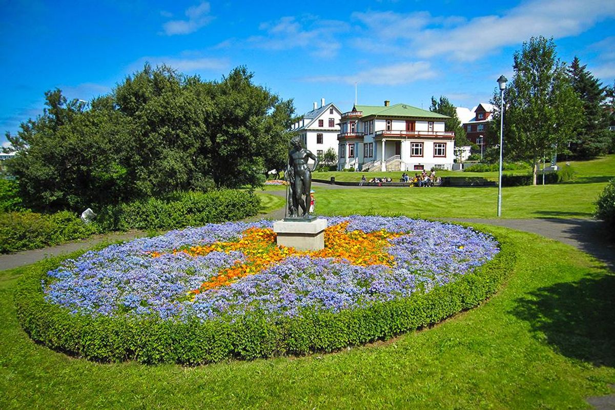 Hallargarðurinn in capital-region — photo 2