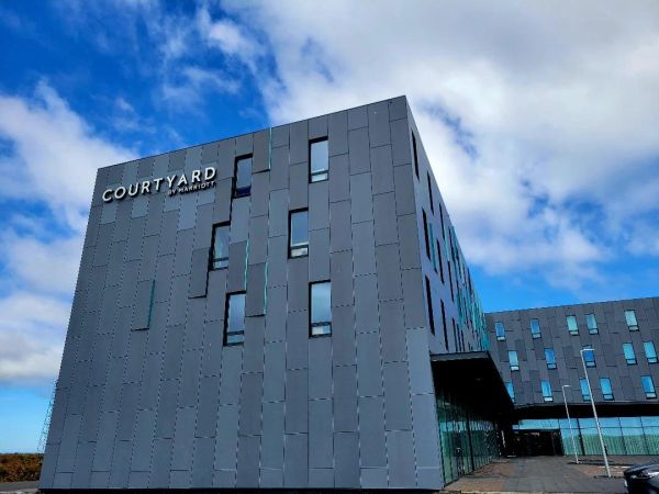 Courtyard by Marriott Reykjanesbæ