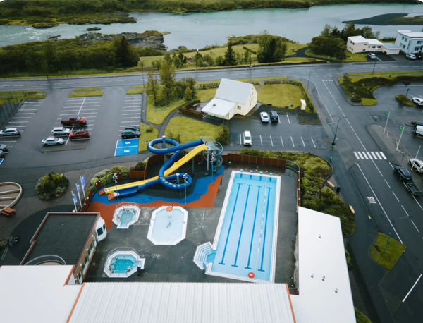 Mosfellsbær Swimming Pool