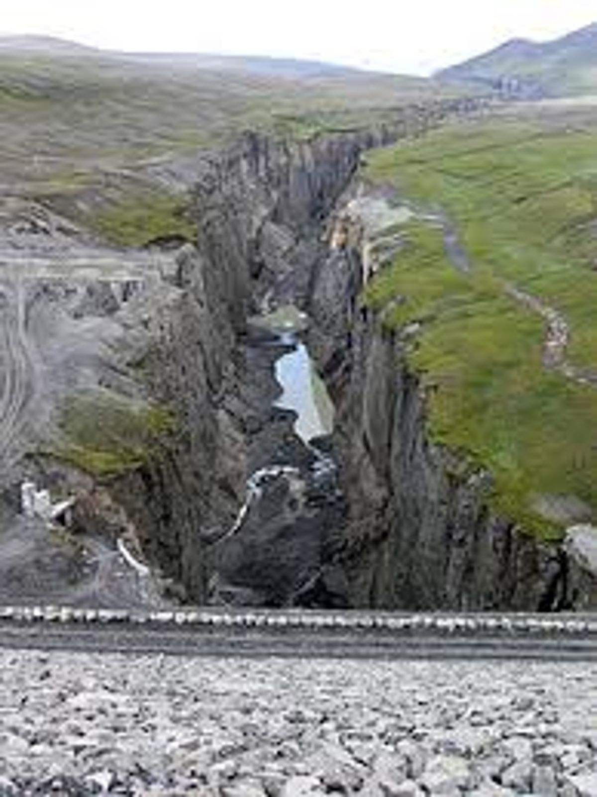 Dimmugljúfur og Hafrahvammagljúfur in highlands — photo 2