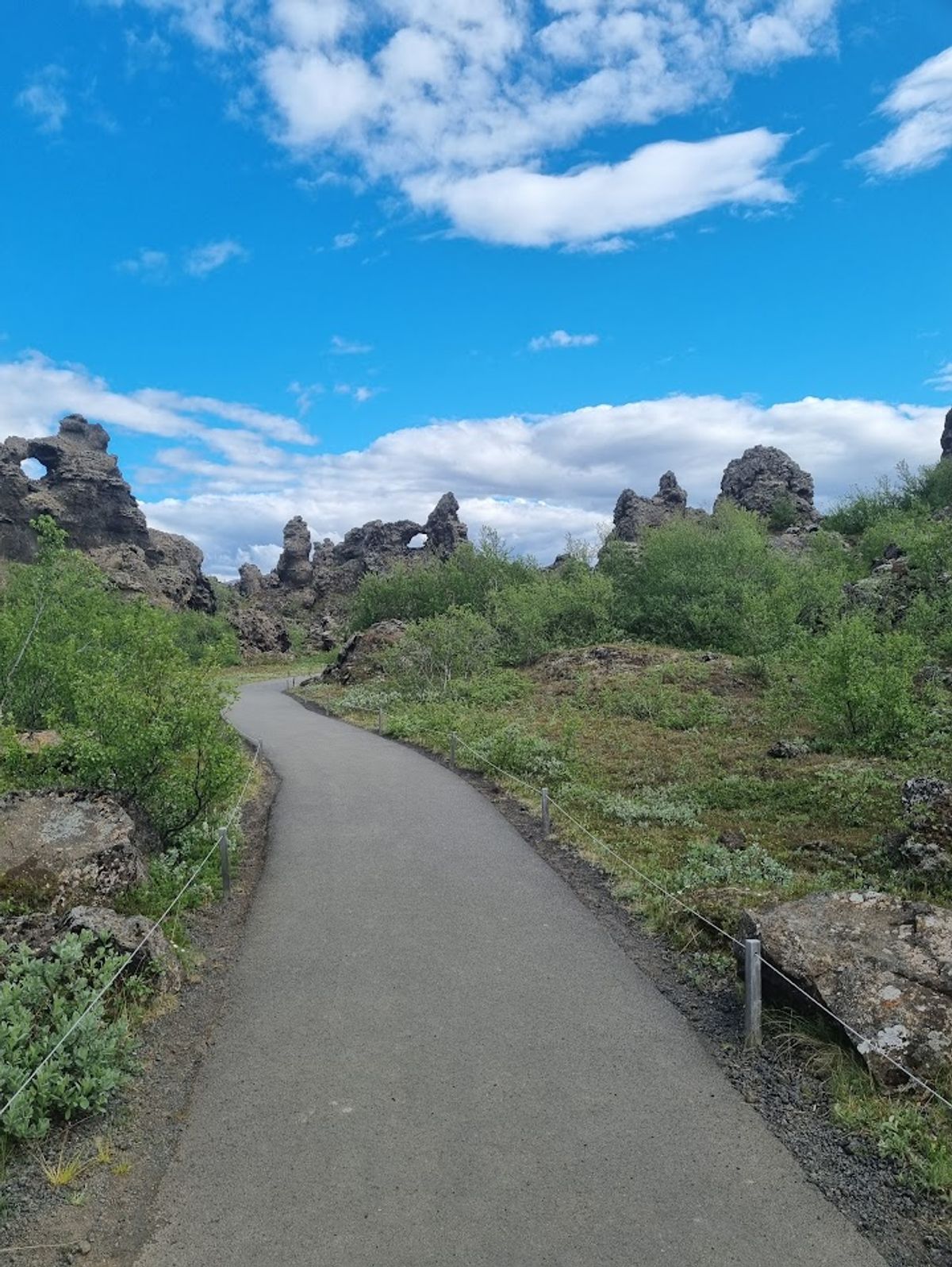 Dimmuborgir photo 3