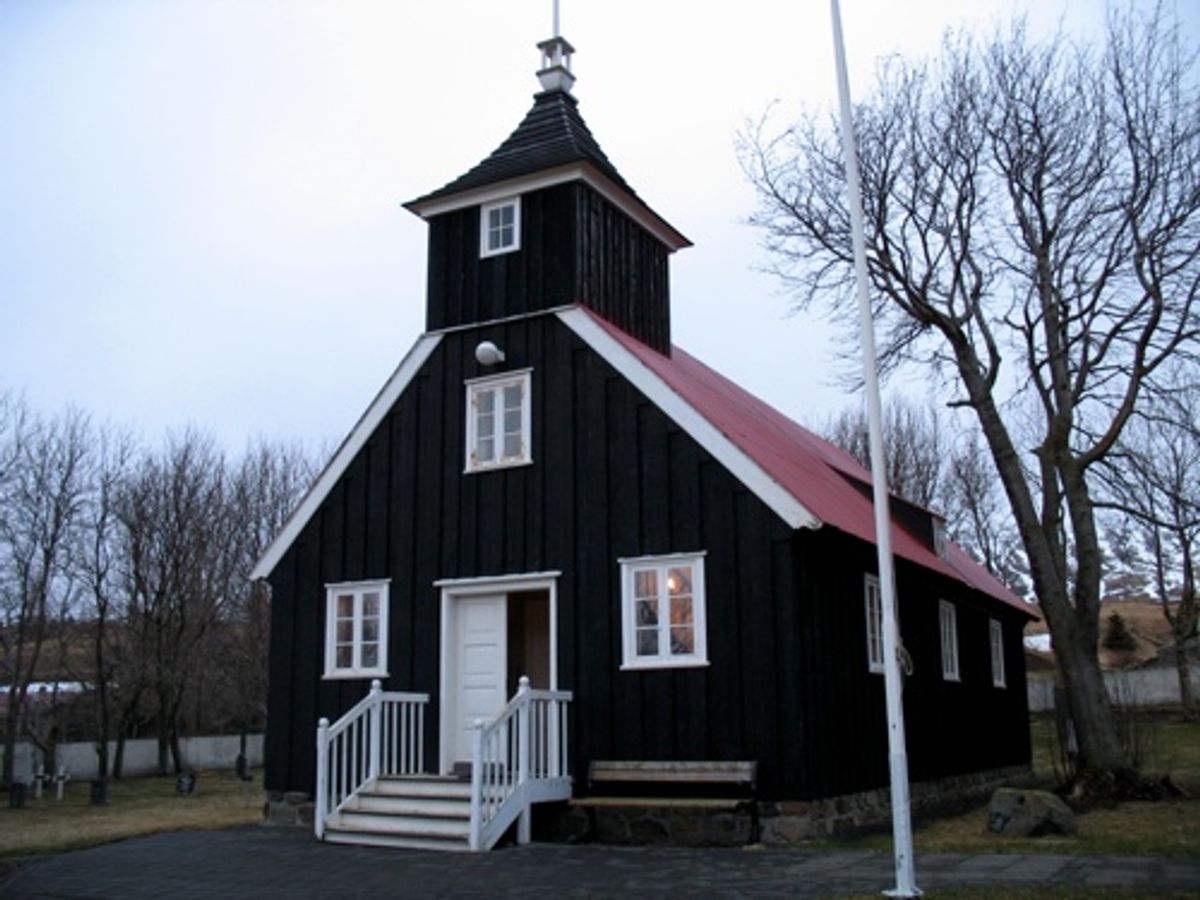蒙卡韦拉教堂 in north-iceland