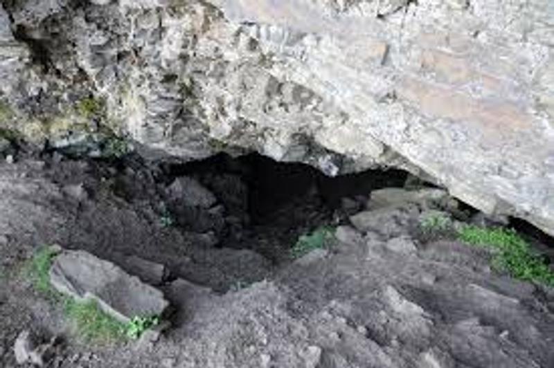 Þórðarhellir