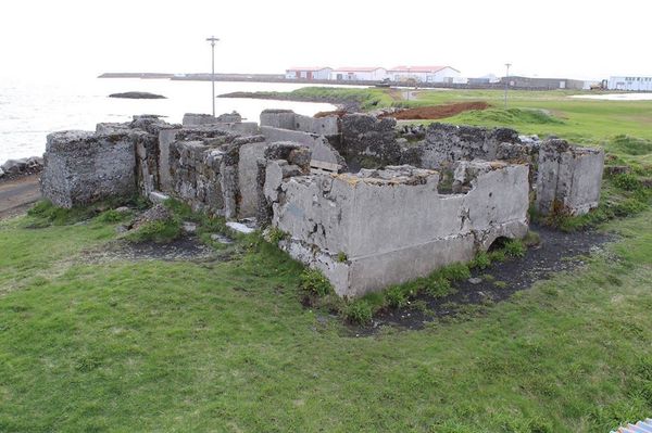 Hólmabúðir