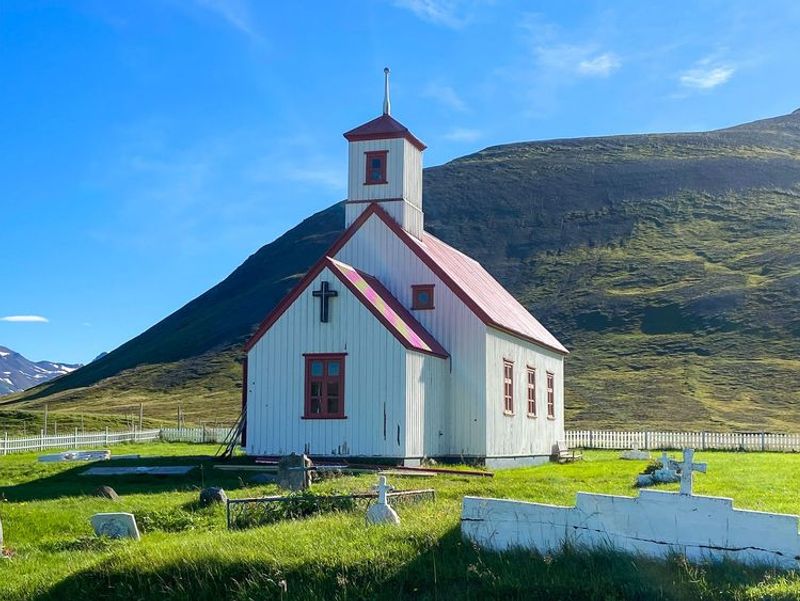 Barðskirkja