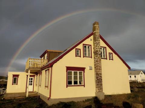 Brimslóð Atelier Guesthouse