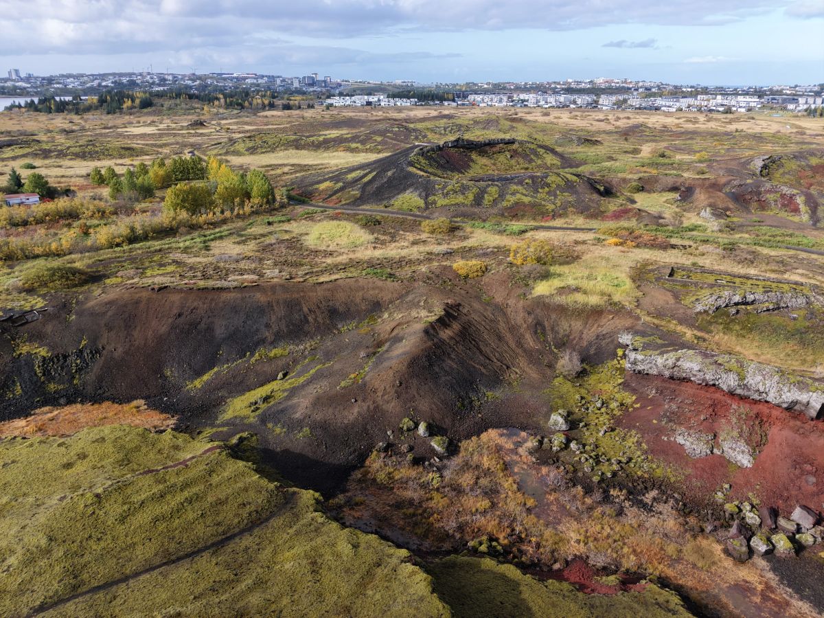 Rauðhólar — Colinas Rojas in capital-region — photo 5