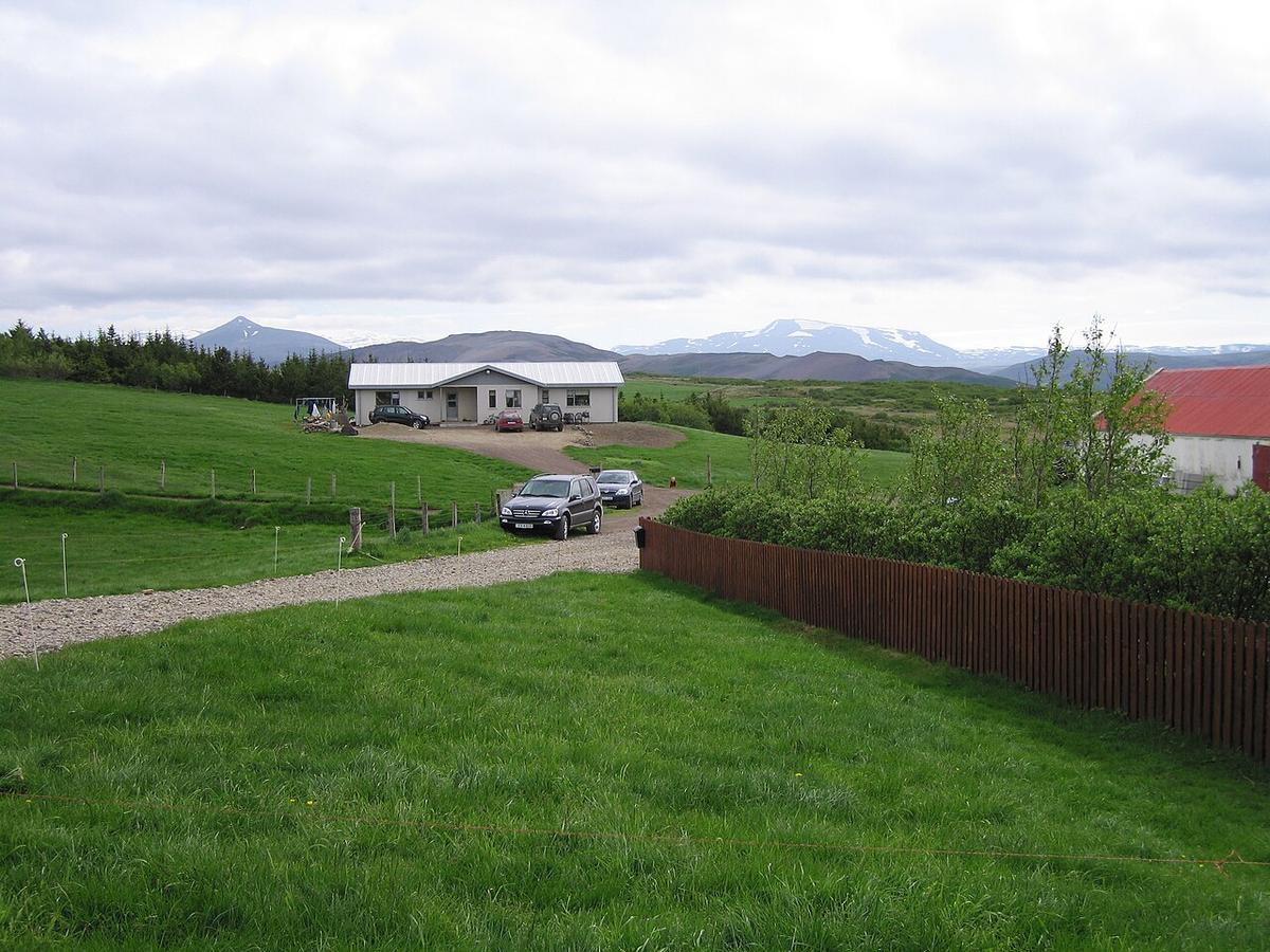 Gilsbakkakirkja