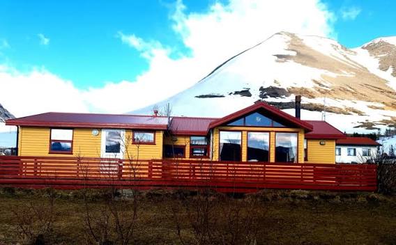 Gemlufall guesthouse
