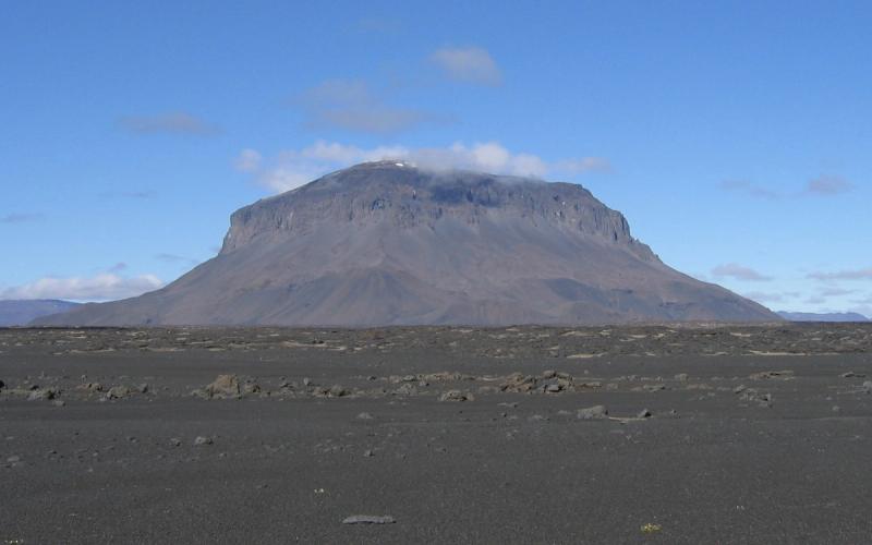 Herðubreið - Queen of Mountains