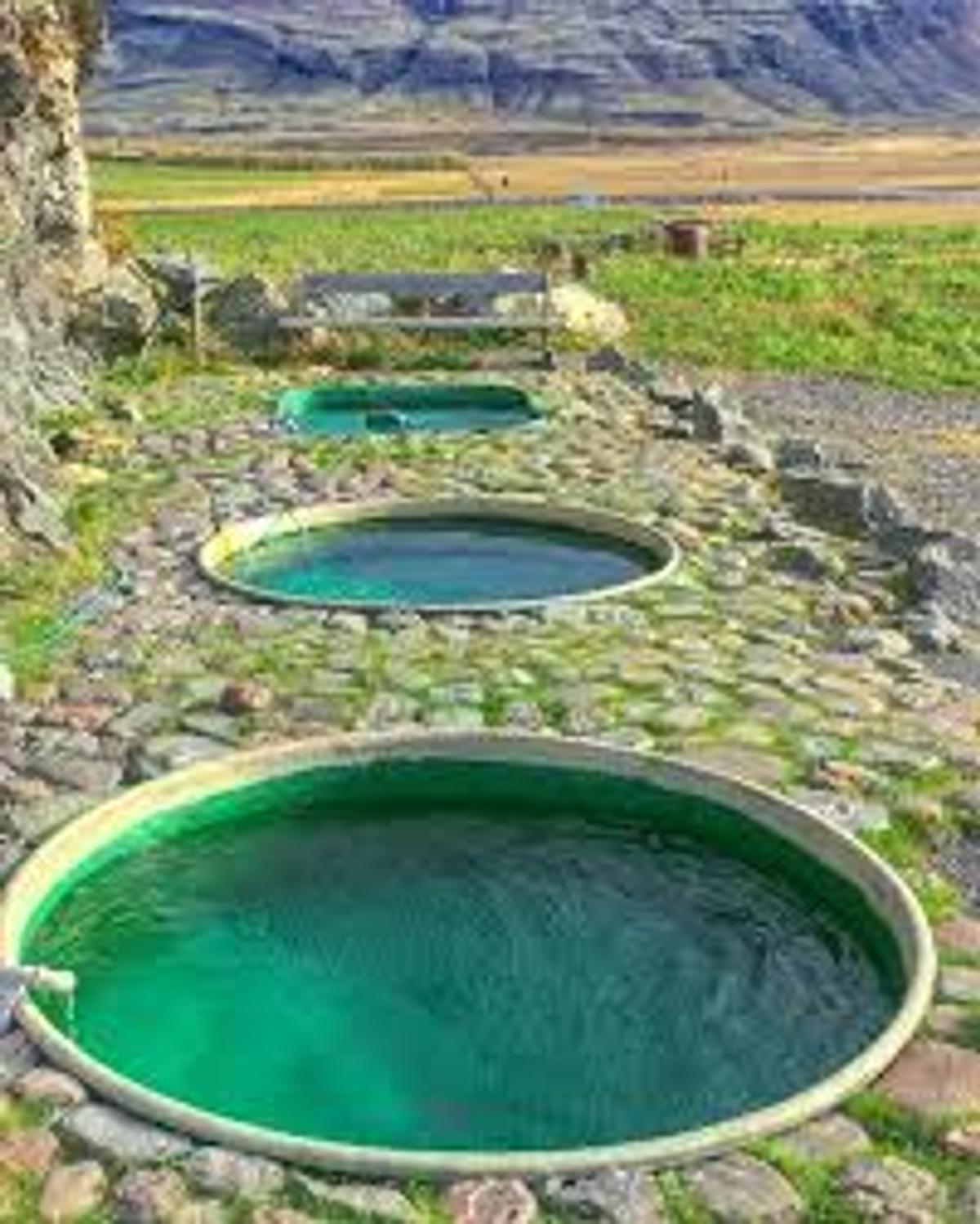 Hoffell Hot Pots