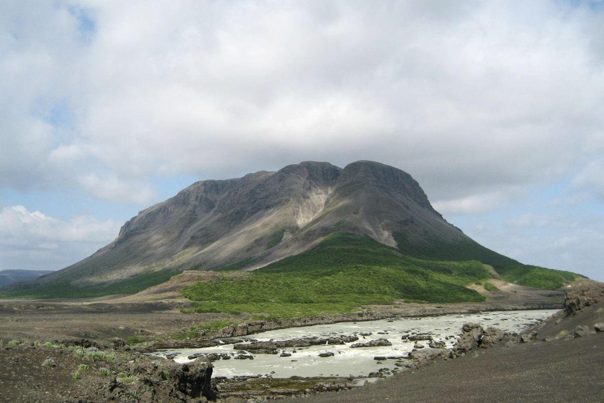 Búrfell og Búrfellsgjá