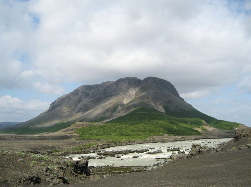 Búrfell og Búrfellsgjá