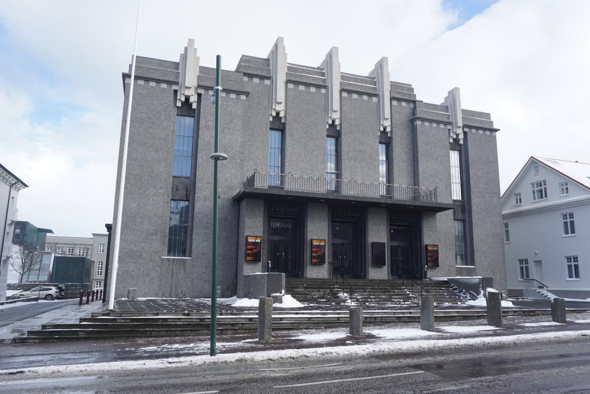 Þjóðleikhúsið (National Theatre of Iceland)